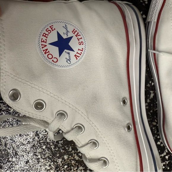White Converee Chuck Taylor High-Top Sneakers - Picture 4 of 6